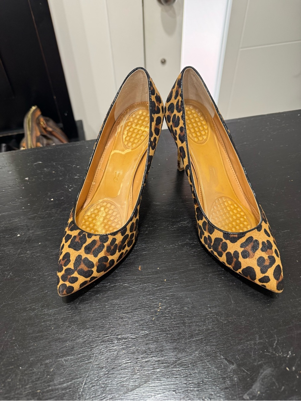 Banana Republic Calf Hair Leopard Print Pointed Toe Women's Pumps - Tan/Black